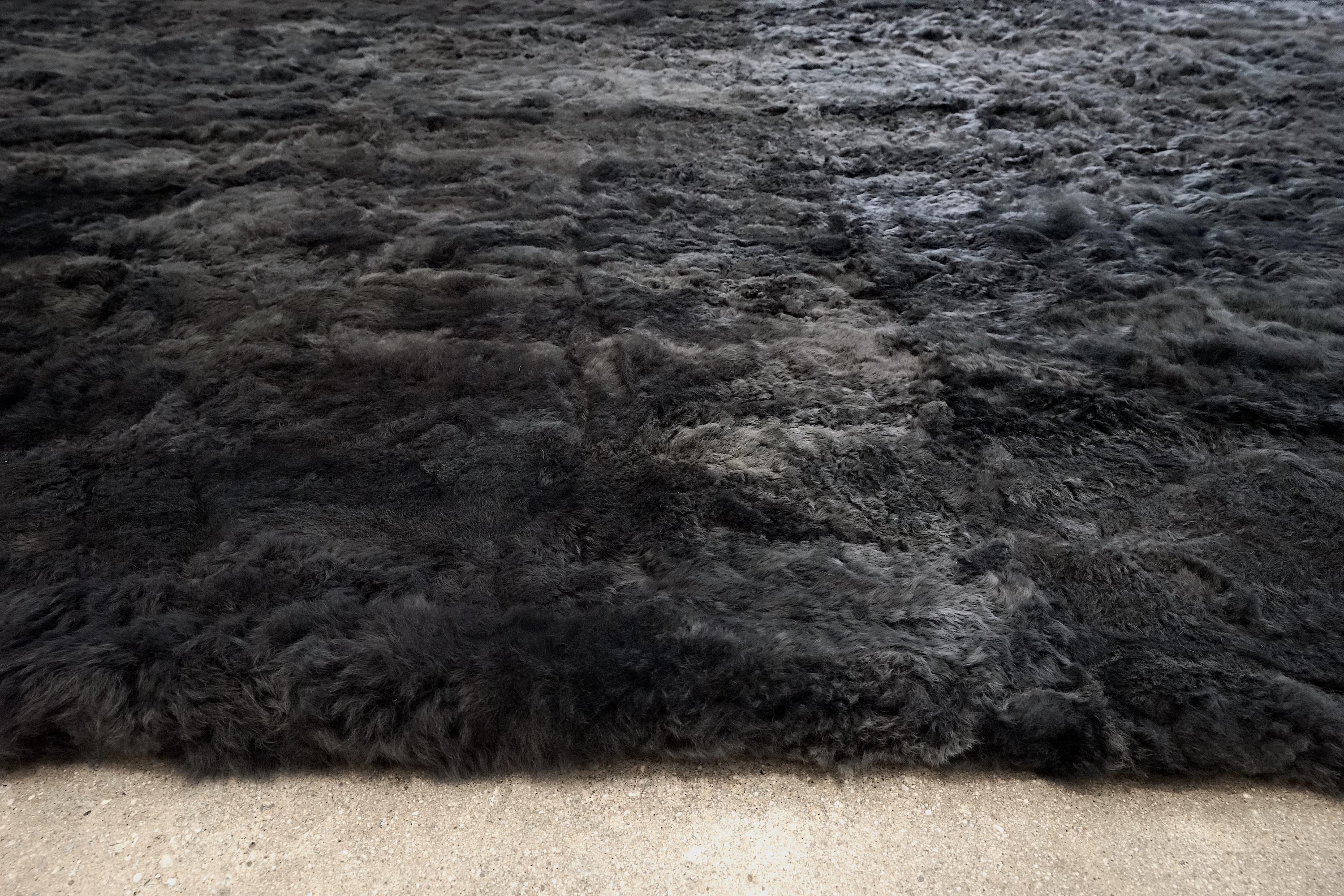 Alpaca Fur - Charcoal - Image 3