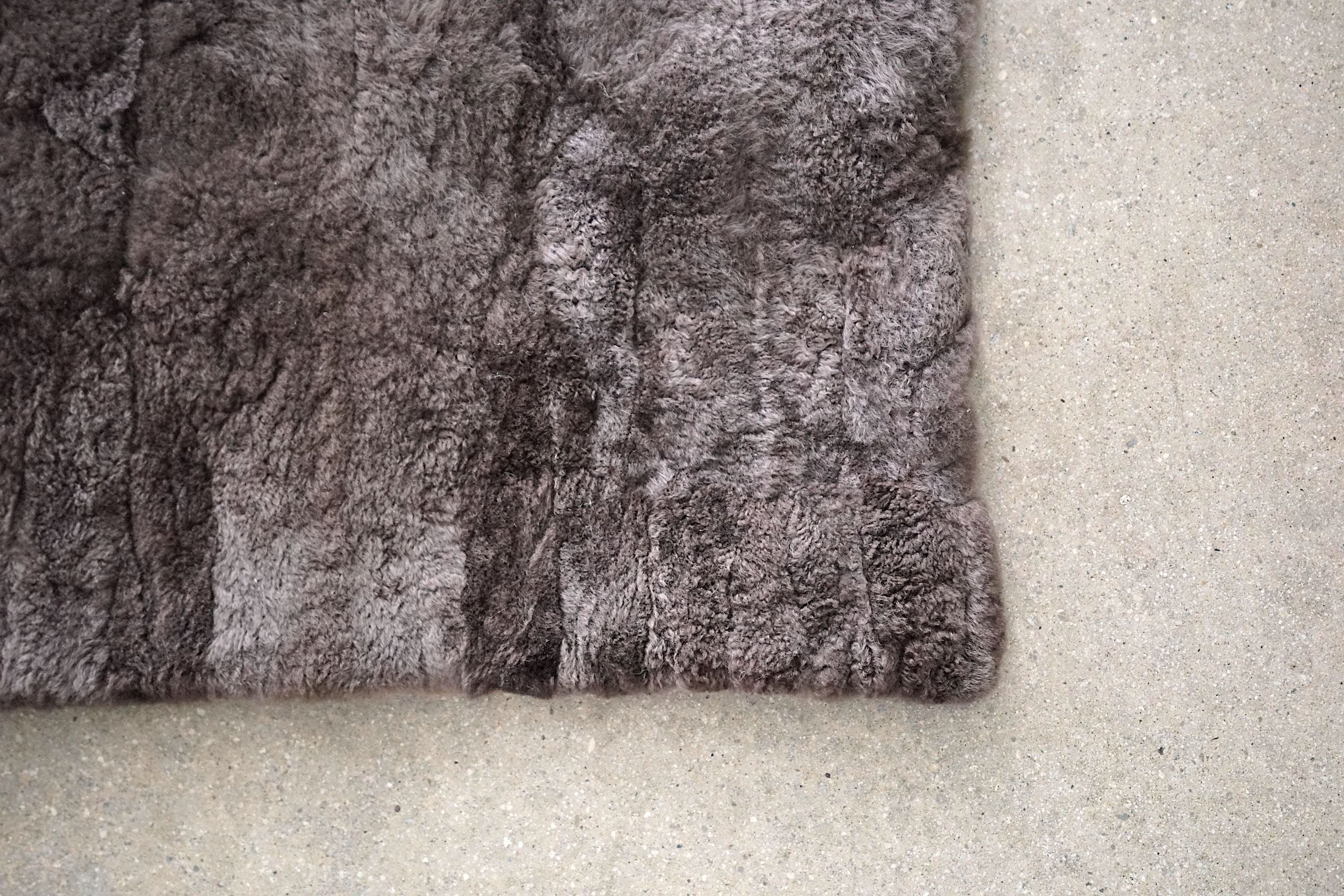 Alpaca Fur - Dark Taupe - Image 4