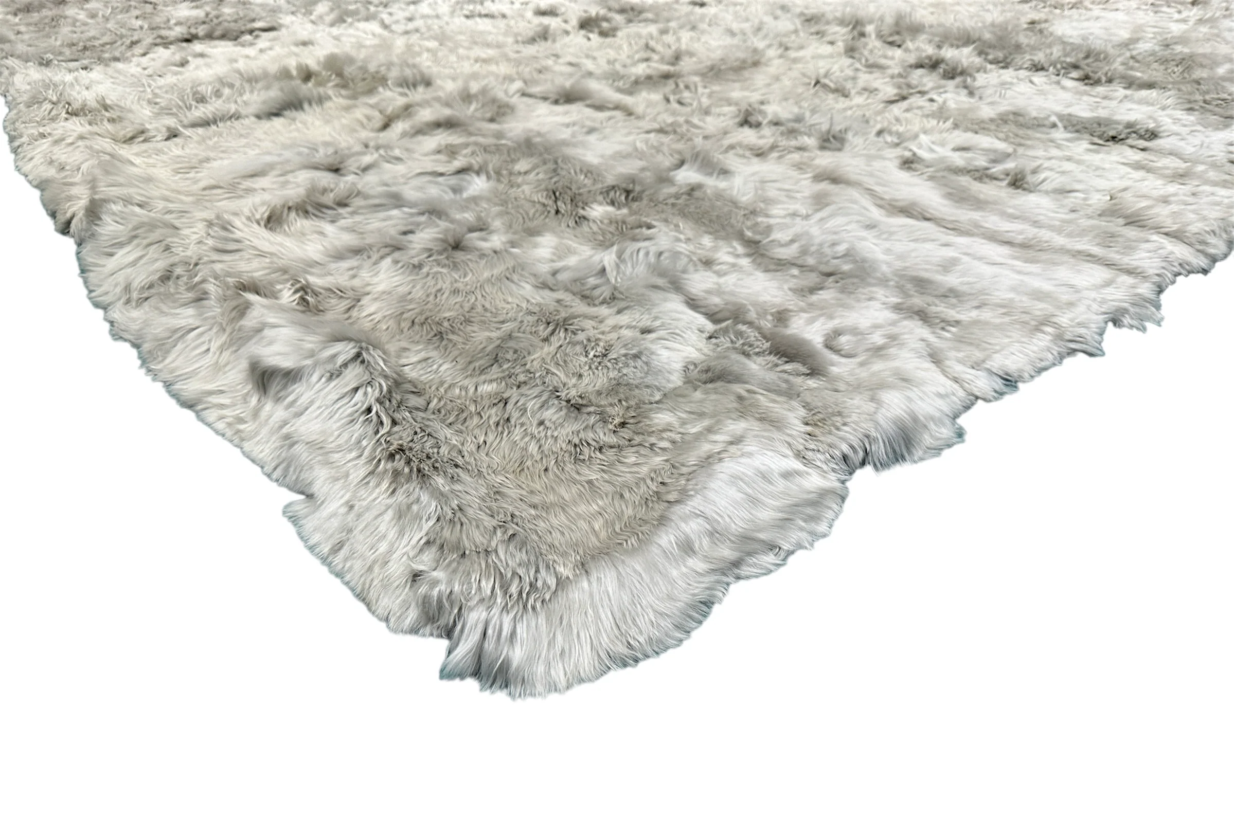 Alpaca Fur - Taupe Silver - Image 3
