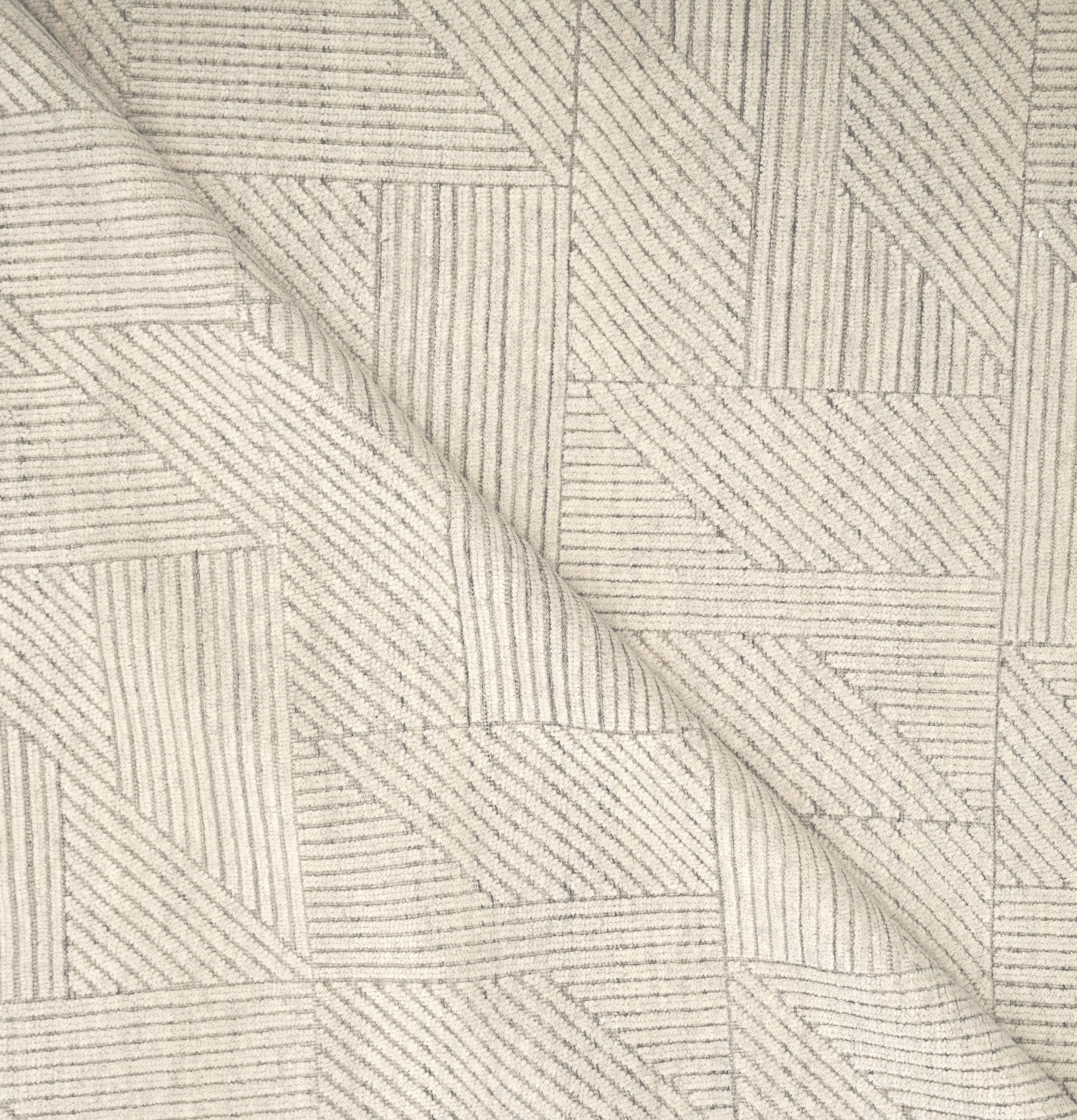 Heather 1175 - Image 3