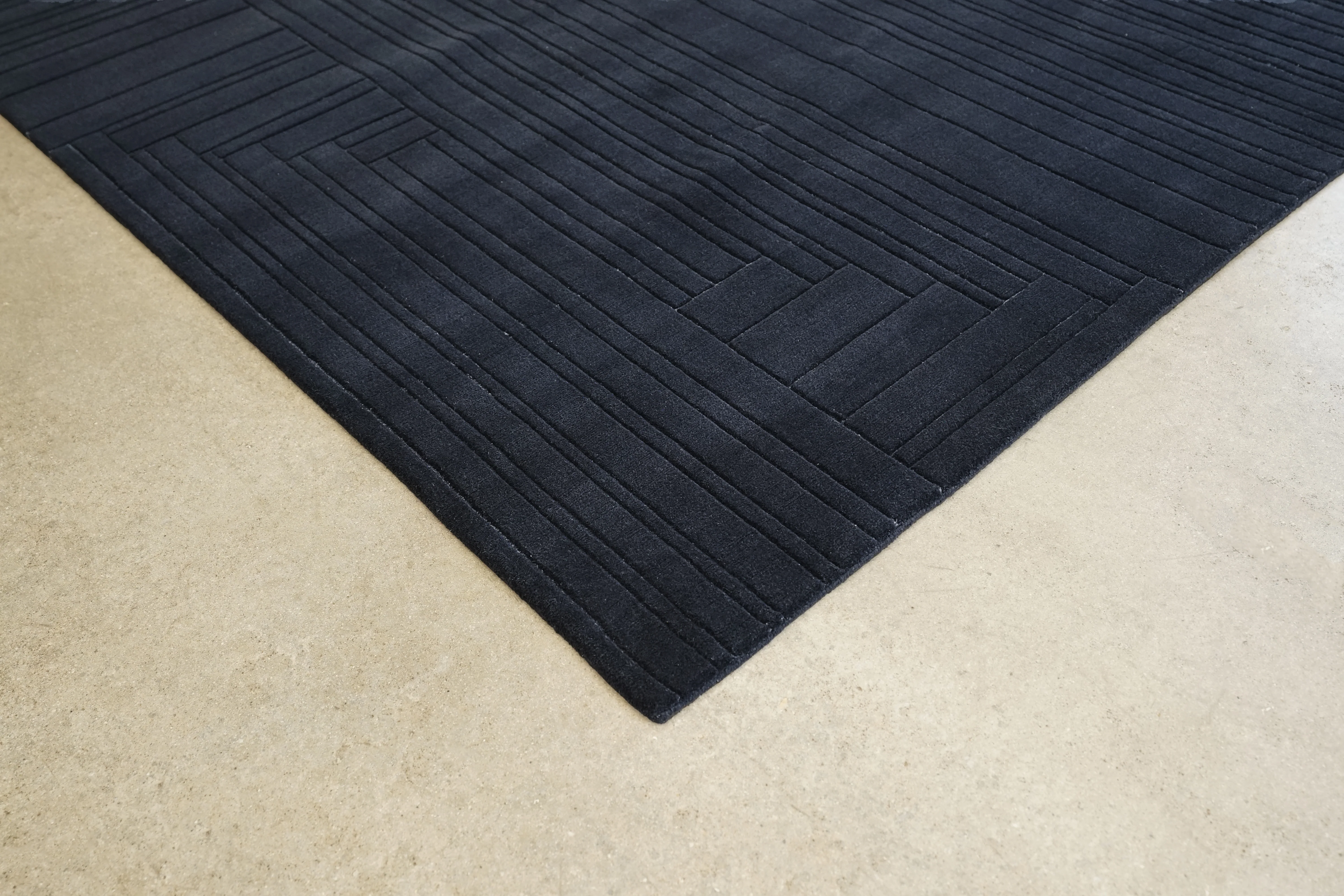 Luis Fernandez, LABYRINTH -Slate - Image 5