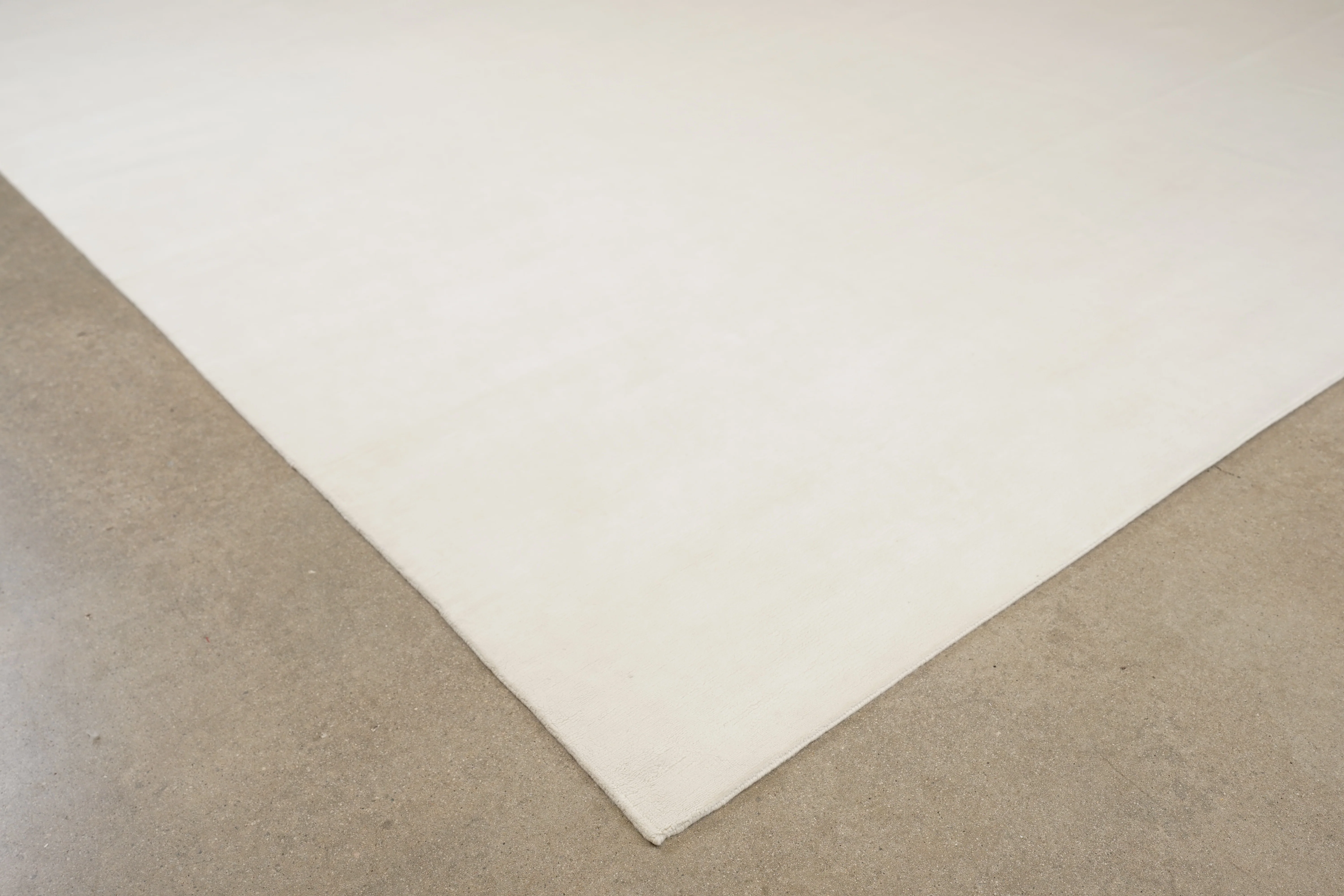 Solid Cashmere - Image 4