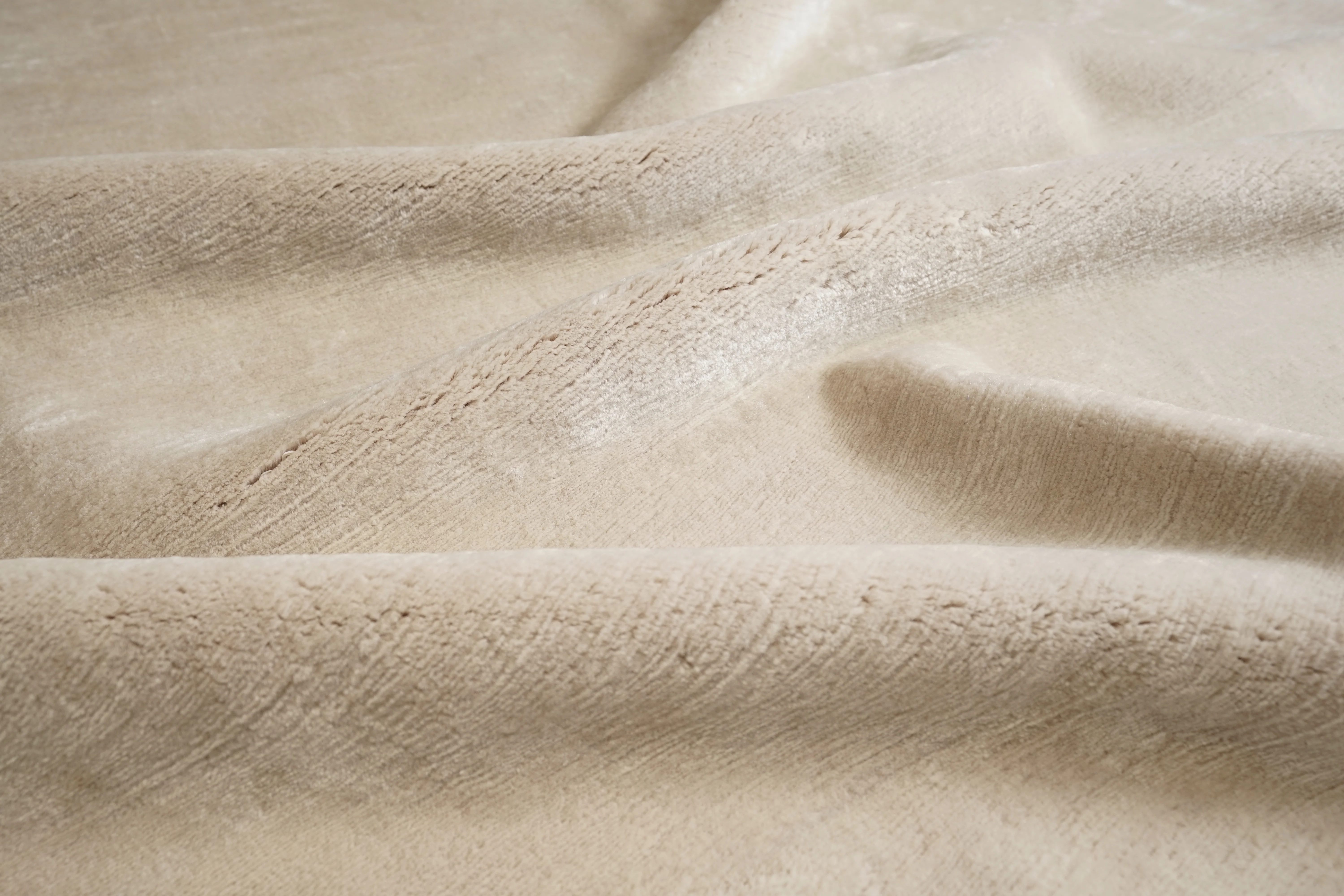 Solid Mohair - Alabaster - Image 3