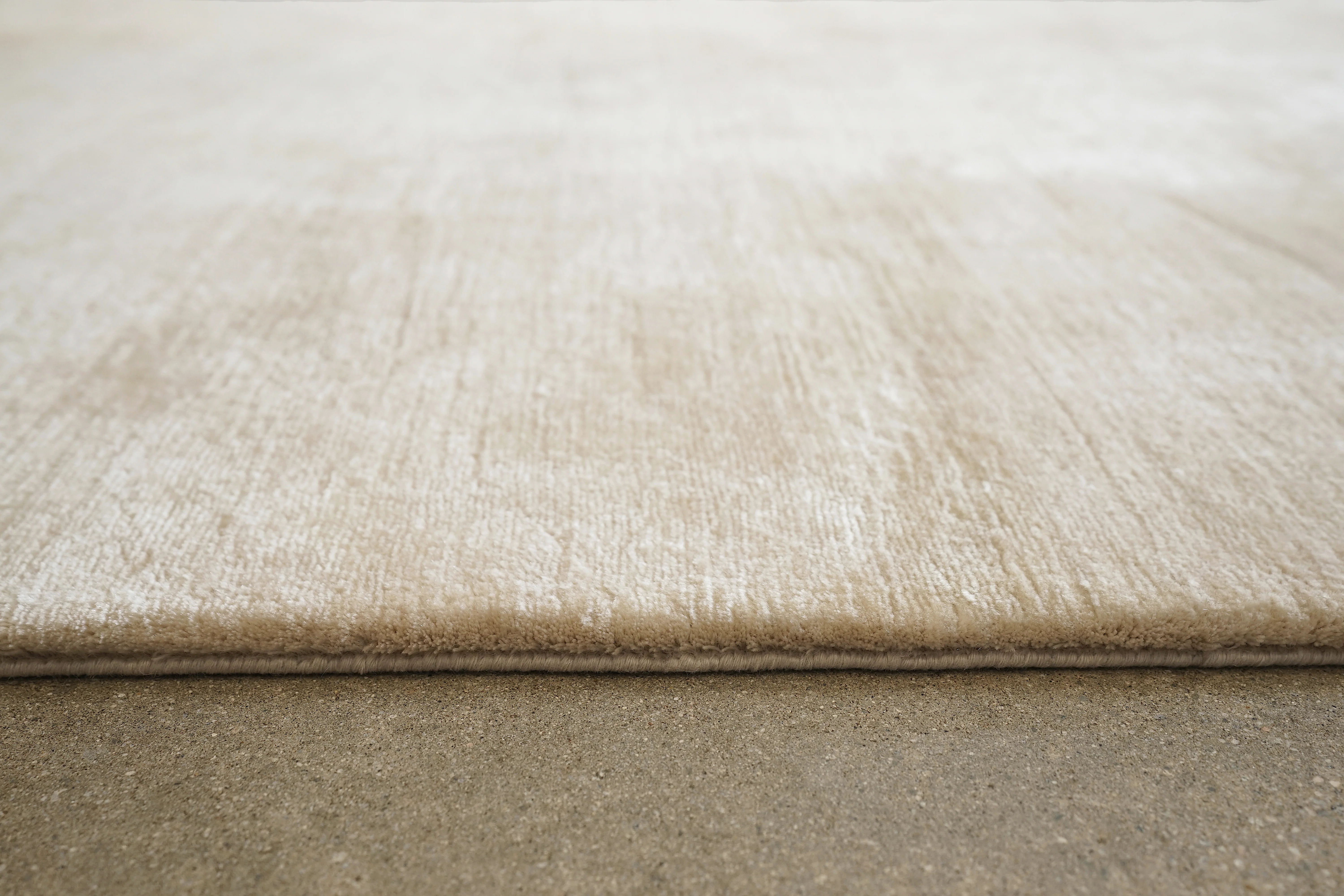 Solid Mohair - Alabaster - Image 4