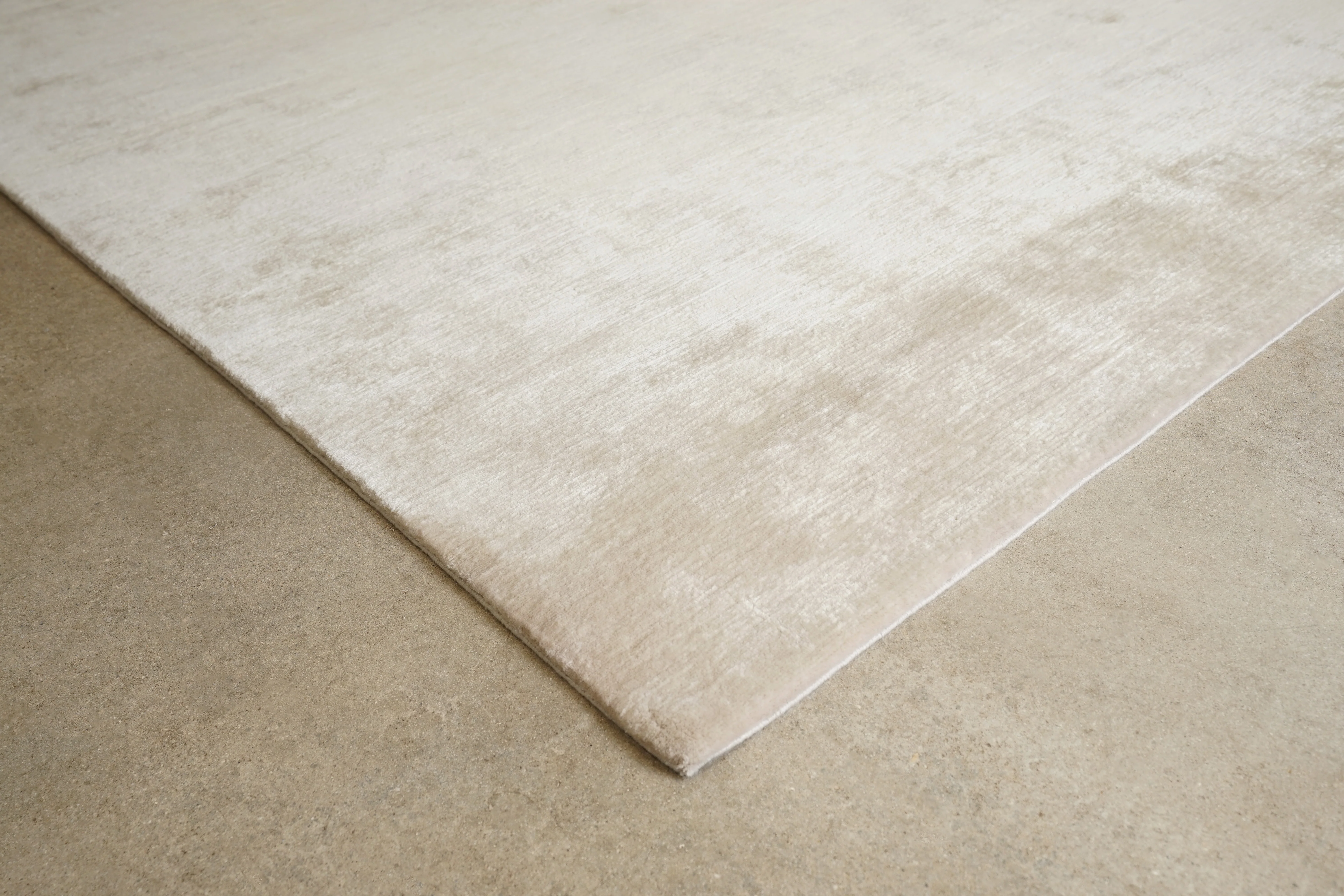 Solid Mohair - Alabaster - Image 5
